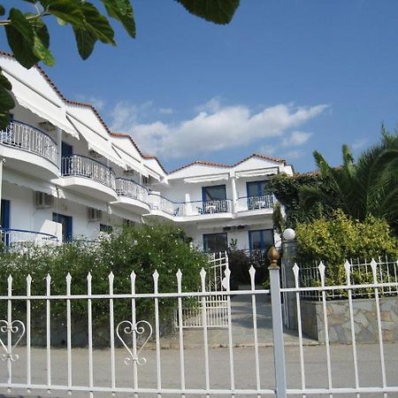 Leventis Apartments 로비에스 외부 사진