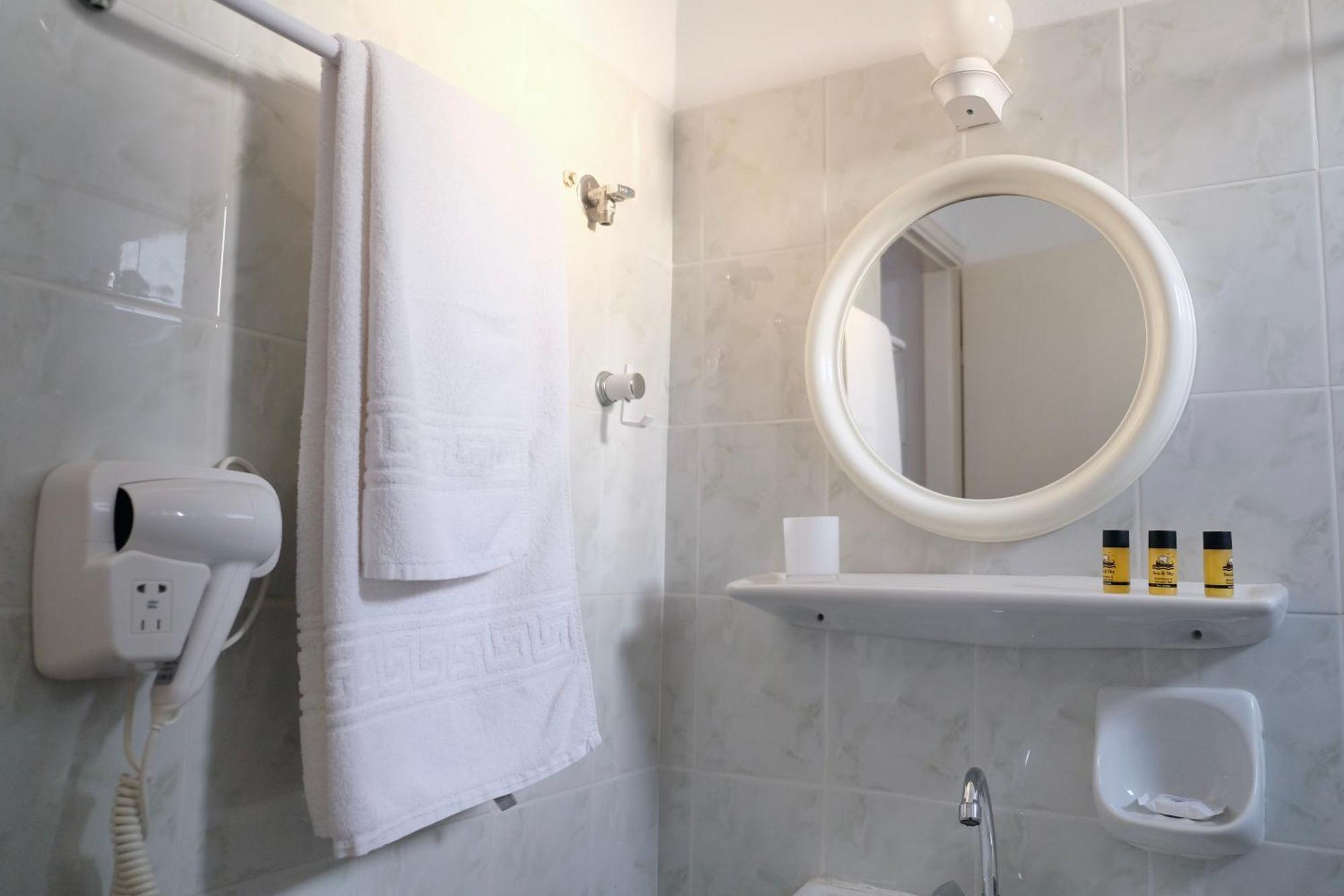 Leventis Apartments 로비에스 외부 사진